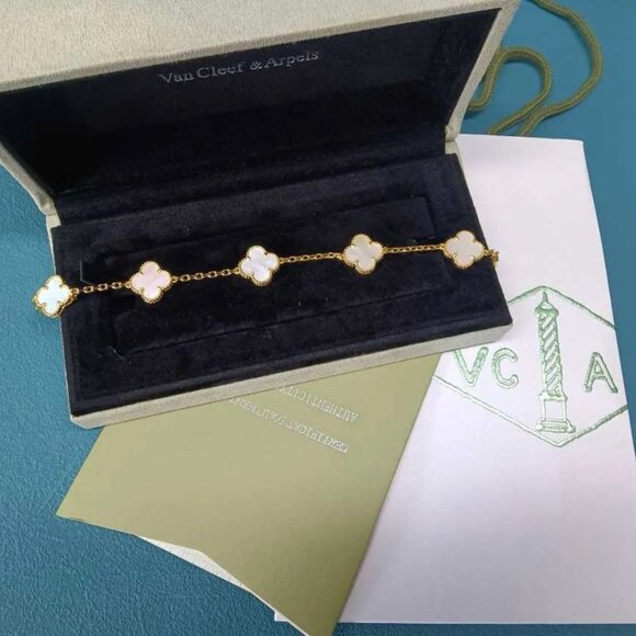 18k gold bracelet by Van Cleef & Arpels - Picture 4 of 7